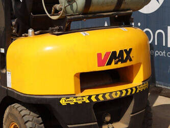 2017-vmax-cpqyd25-1427180-45714570