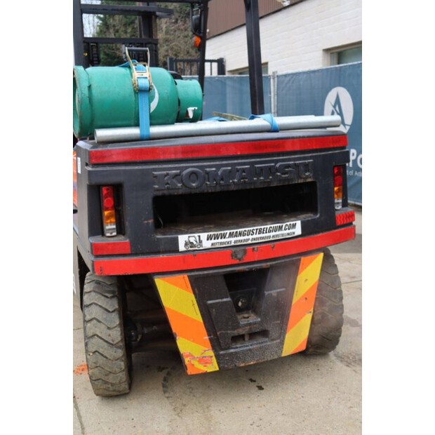 Komatsu V045L233-45714738