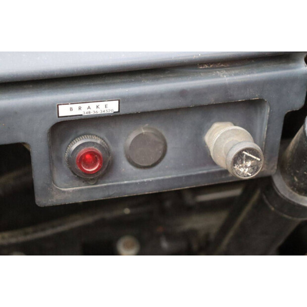 Komatsu V045L233-45714752