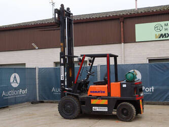 komatsu-v045l233-1427185-45714759