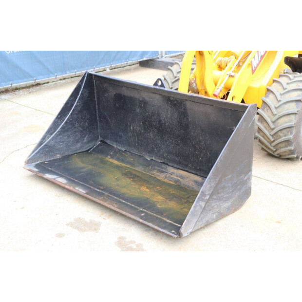 ماموت H3B11-45714770