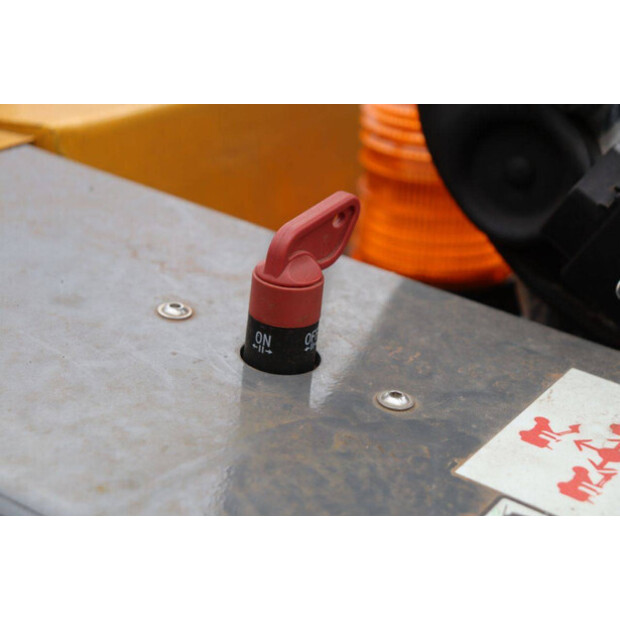 ماموت H3B11-45714795