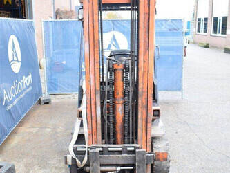 1989-toyota-4fb20-1427187-45714812