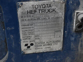 1989-toyota-4fb20-1427187-45714827