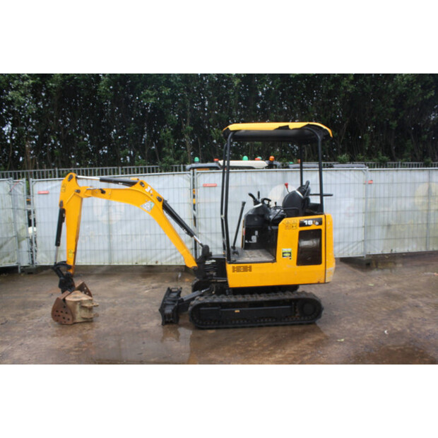 2022 جيه سي بي 16C-1 T3-45714965