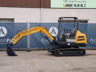 Image for EXCAVATORS 2024 Katco Nycheki Q25