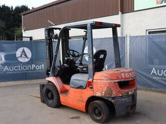 2001-toyota-62-3fdf25-1427194-45715028