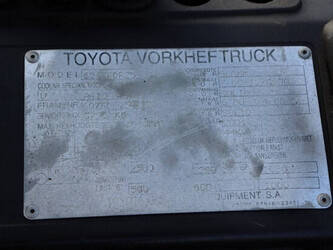 2001-toyota-62-3fdf25-1427194-45715041