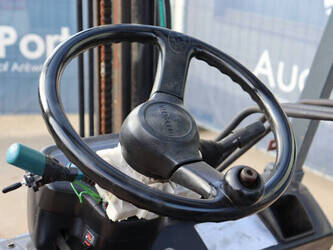 2001-toyota-62-3fdf25-1427194-45715046