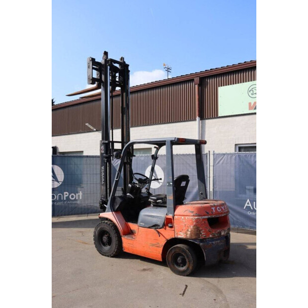 2001 Toyota 62-3FDF25-45715051