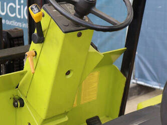 1985-clark-tm15-1427195-45715075