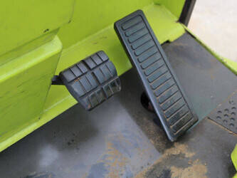 1985-clark-tm15-1427195-45715077