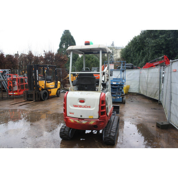 2020 TAKEUCHI TB216-45715092