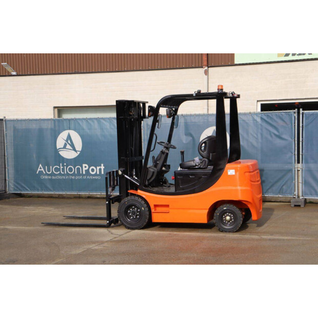 2025 VMAX CPD-20-45715103