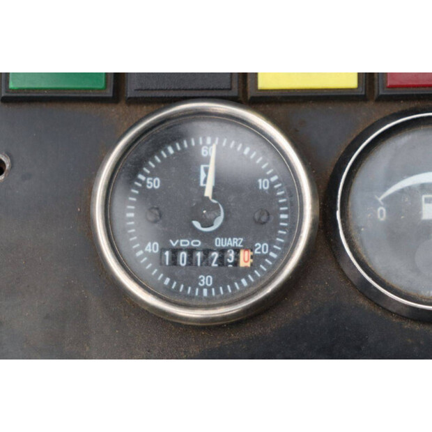 1985 كالمار 5,5-600-45715200