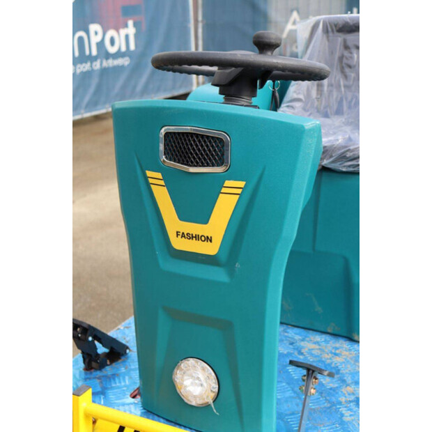 Nycheki Cleaning 1300 III-45715303