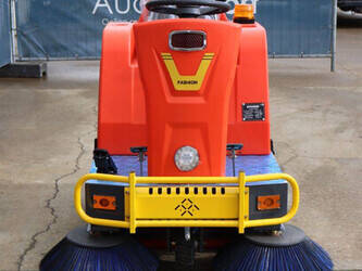 nycheki-cleaning-1300-iii-1427204-45715327