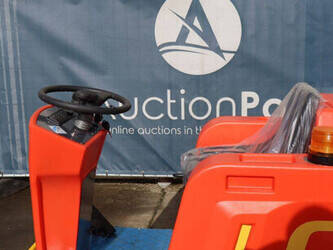 nycheki-cleaning-1300-iii-1427204-45715336