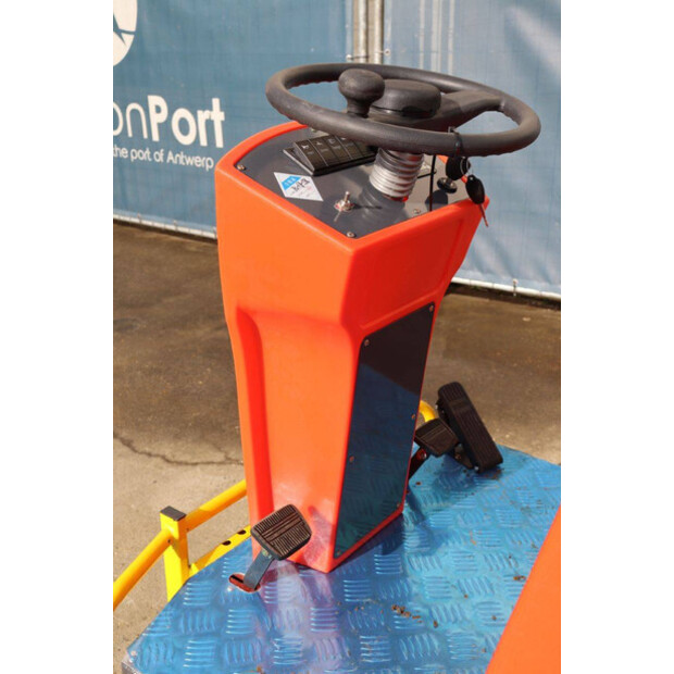 Nycheki Cleaning 1300 III-45715338