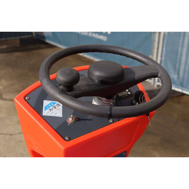 Nycheki Cleaning 1300 III-45715340