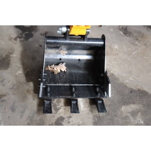 2025 كابتوك CK13J-45715386