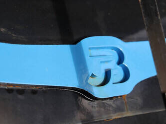 bb32-buffalo-crusher-45715478