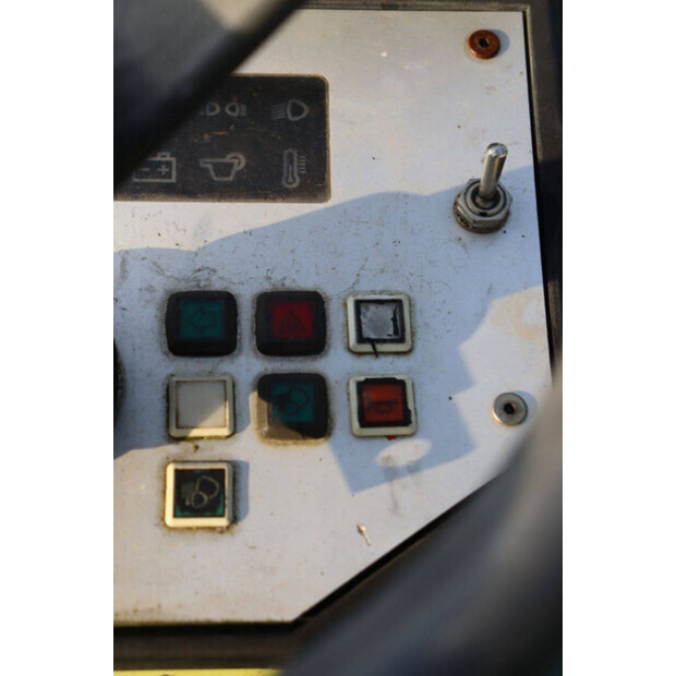 آمان AV12-45715555