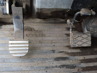 2002-caterpillar-506-1427214-45715584