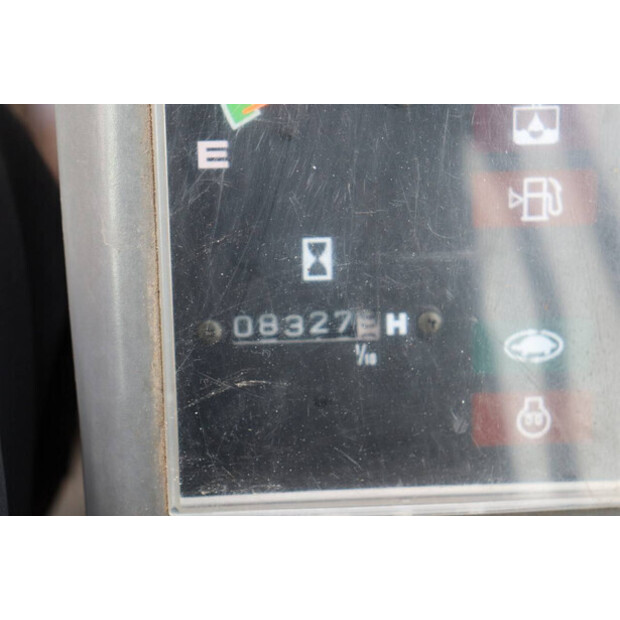 2005 TAKEUCHI TB175W-45715769