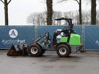 2020-giant-g2500-x-tra-hd-1427221-45715802