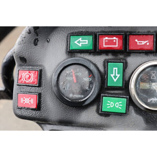 2020 جاينت G2500 X-tra HD-45715833