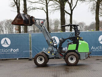 2020-giant-g2500-x-tra-hd-1427221-45715840