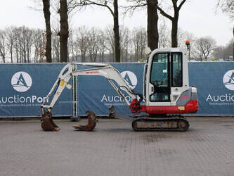 2011-takeuchi-tb219-1427223-45715907