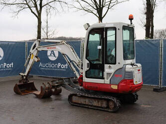 2011-takeuchi-tb219-1427223-45715909