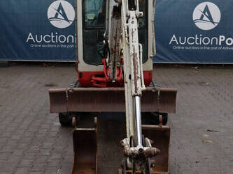 2011-takeuchi-tb219-1427223-45715913