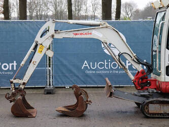 2011-takeuchi-tb219-1427223-45715915