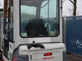 2011-takeuchi-tb219-1427223-45715933