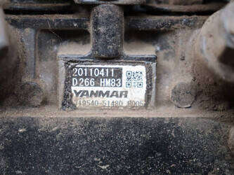 2011-takeuchi-tb219-1427223-45715938