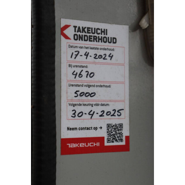 2011 تاكوتشي TB219-45715947