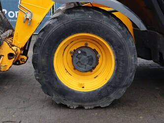 2014-jcb-535-95-1427225-45716025