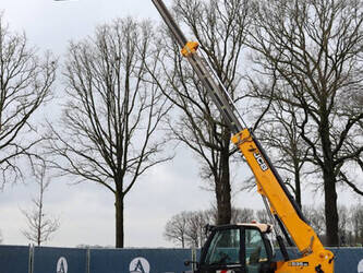 2014-jcb-535-95-1427225-45716055