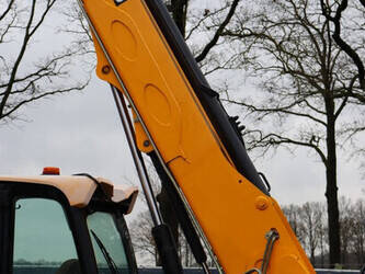 2014-jcb-535-95-1427225-45716059