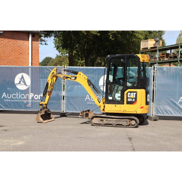 Caterpillar 301.8-45716178