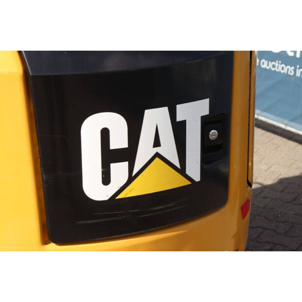 Caterpillar 301.8-45716201