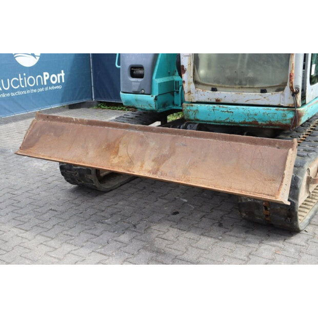 2008 كوبيلكو SK70SR-1E-45716299