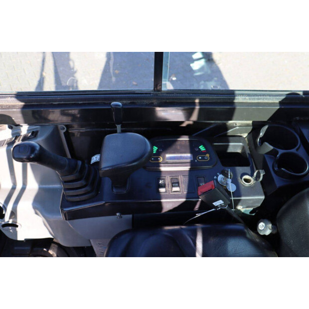 هيونداي ROBEX18-9AK-45716403