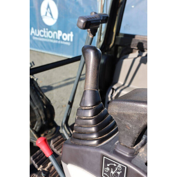 هيونداي ROBEX18-9AK-45716407