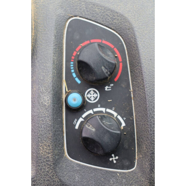 2017 مانيتو MLT 741-140V+ elite-45716624