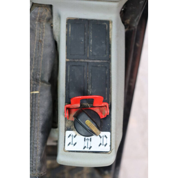 2017 مانيتو MLT 741-140V+ elite-45716626