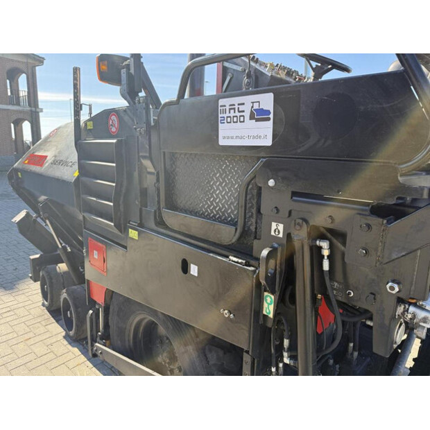 2011 كاتربيلر AP300-45716822